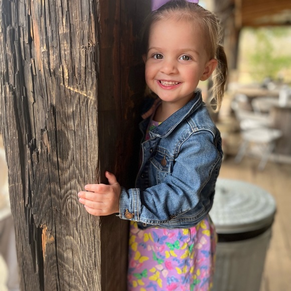 Meet your Posher, Krysten - Picture 9 of 11